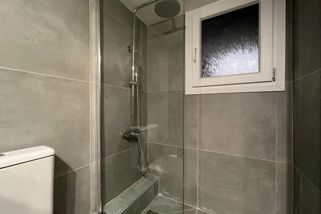 Pame Rentals - Ideal For 2 In Pagrati Atenas Exterior foto